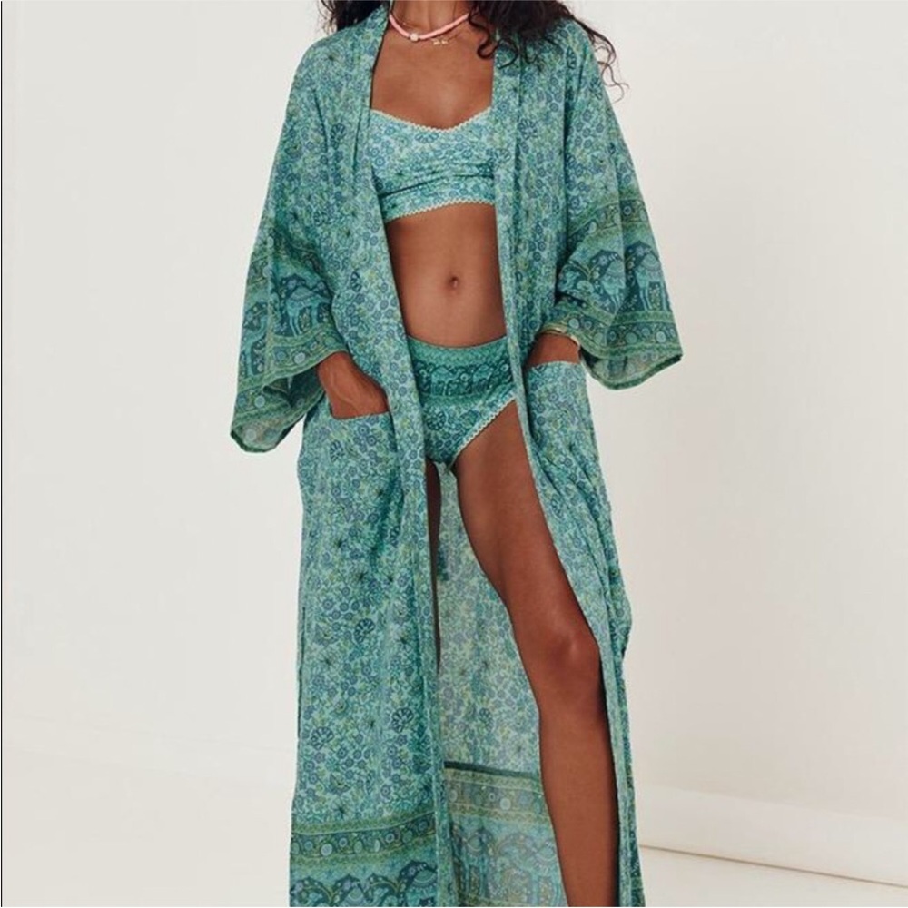 Spell & The Gypsy Collective Sundown kimono /Robe M/L New!